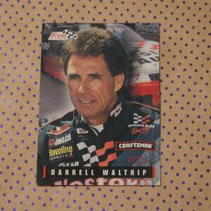 Darrell Waltrip #17 Nascar Card